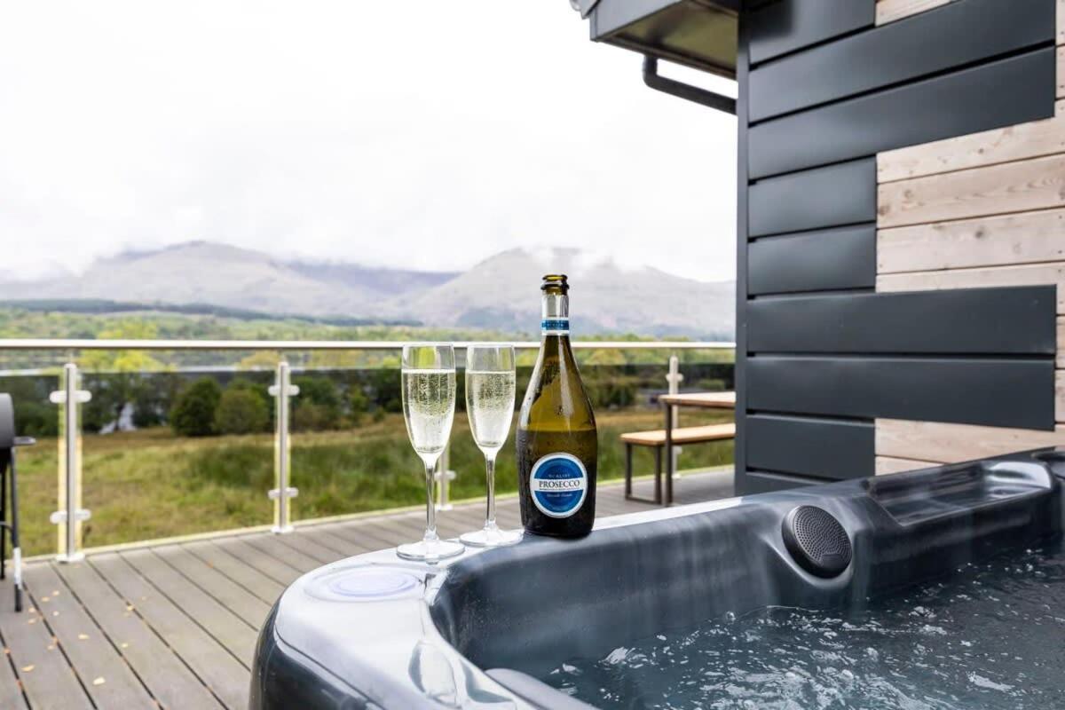 New Build Lodge With Stunning Views Of Loch Awe Hayfield  エクステリア 写真